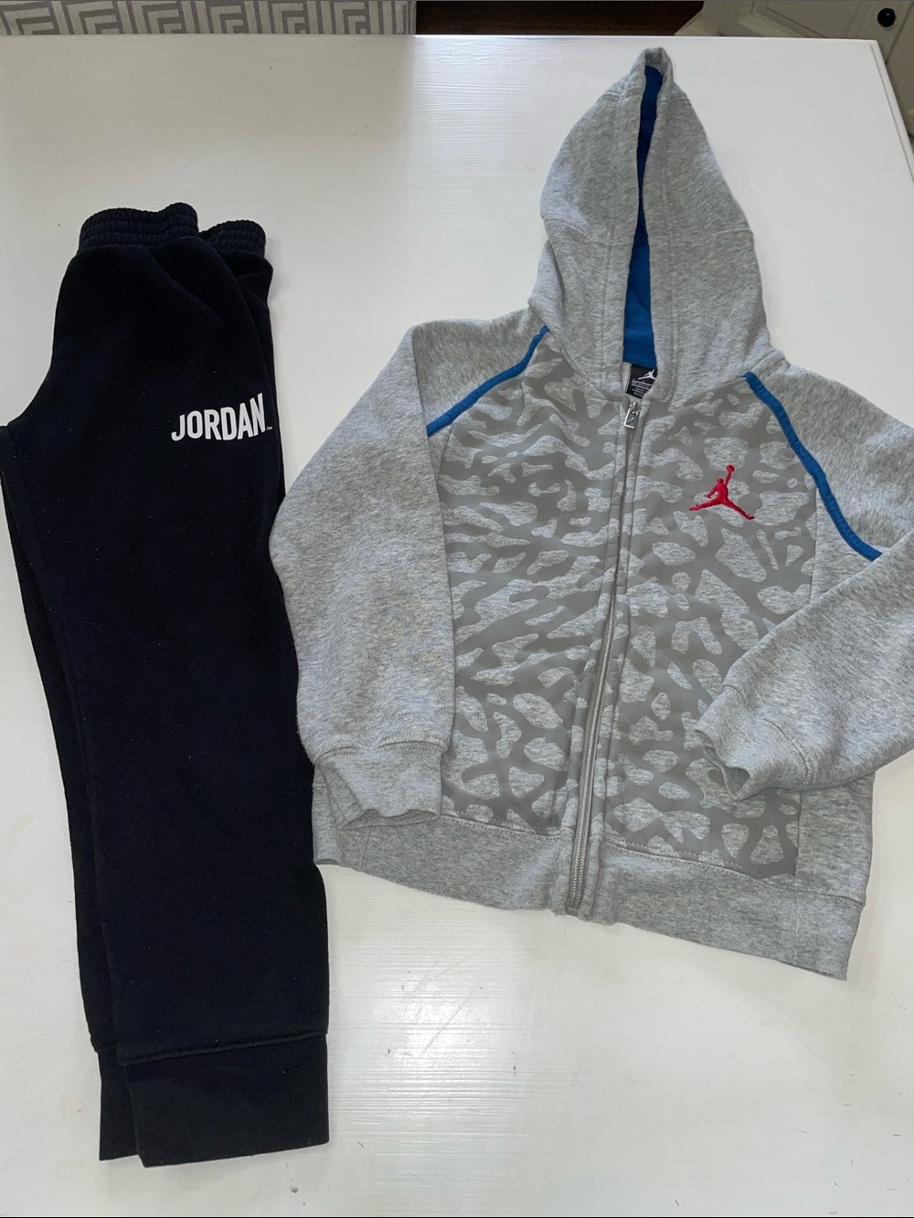 Jordan two piece jacket joggers set 6-7